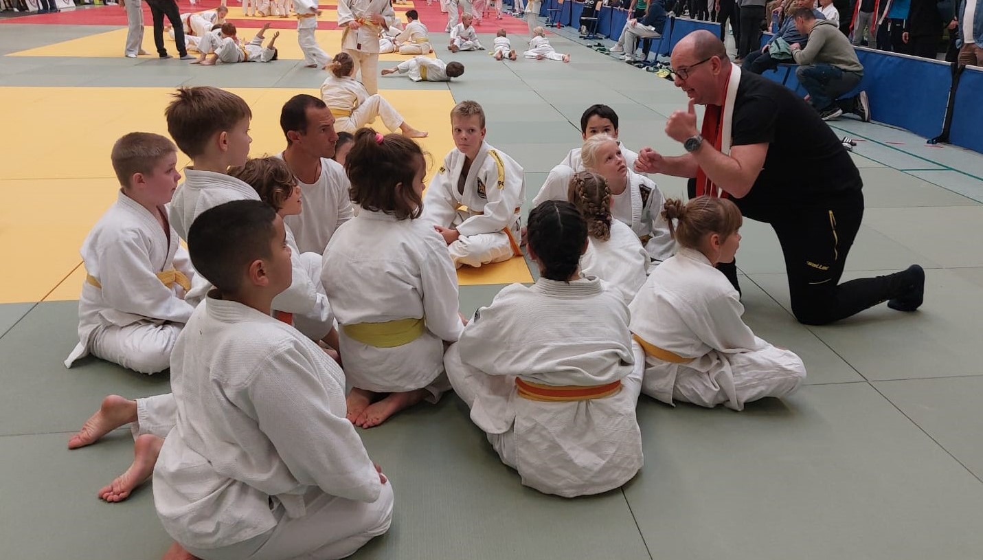 Post-Judokas erkämpfen den Kreispokal U11 und zahlreiche Medaillen beim KPT in Nievenheim